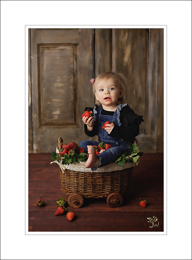 Best Puyallup baby photographer